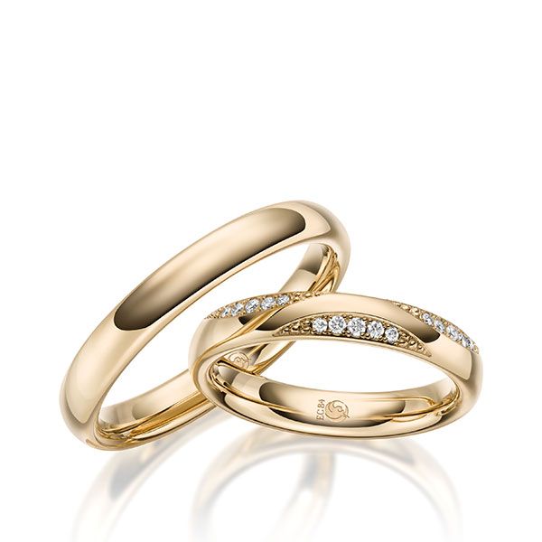 Paar Trauringe / Eheringe / Gelbgold 585 / 0,108 ct.