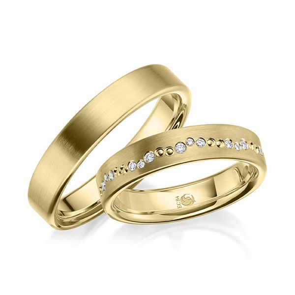 Paar Trauringe / Eheringe / Gelbgold 585 / 0,115 ct.