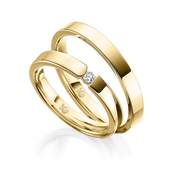 Paar Trauringe / Eheringe / Gelbgold 585 / 0,05 ct.