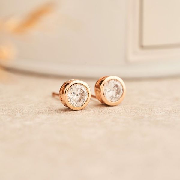 Bild zu Ohrstecker mit Labordiamanten  – Exklusiver Schmuck bei Juwelier Goldrausch