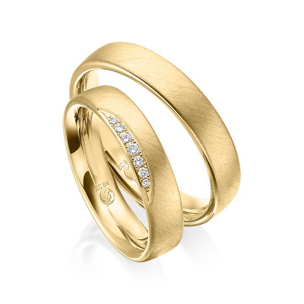 Paar Trauringe / Eheringe / Gelbgold 585 / 0,059 ct.