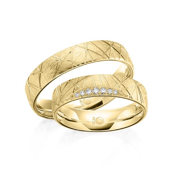 Paar Trauringe / Eheringe / Gelbgold 585 / 0,059 ct.